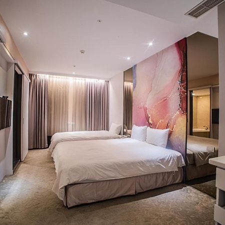Artinn藝築文旅-台北站前館 Taipei Luaran gambar